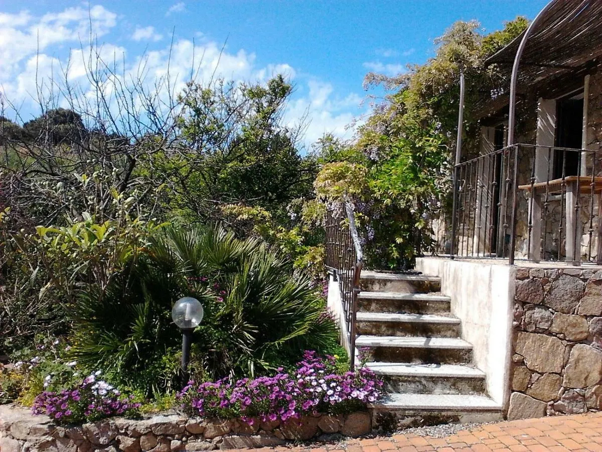 Stazzo Isola Rossa Di Gallura Trinità dʼAgultu Italie