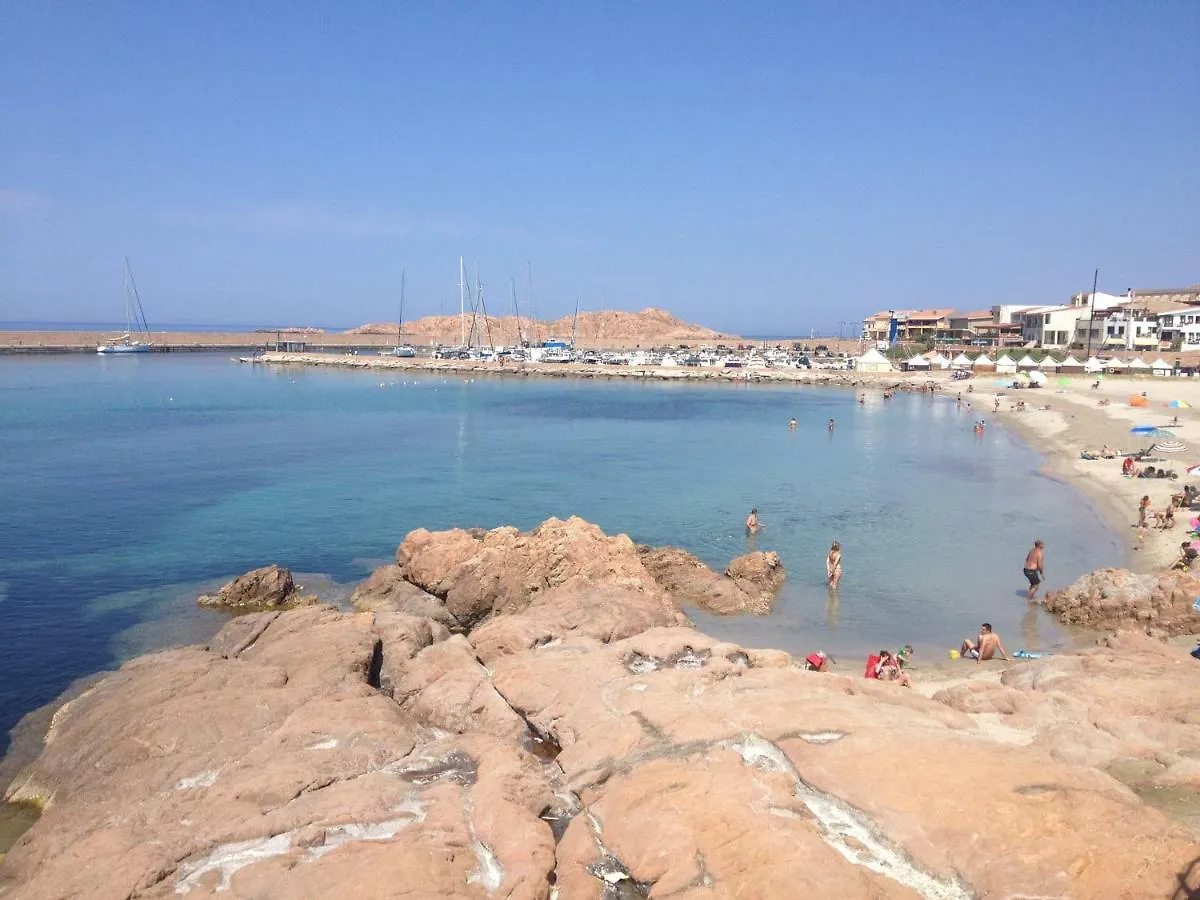 Stazzo Isola Rossa Di Gallura Trinità dʼAgultu 0*,  Italie